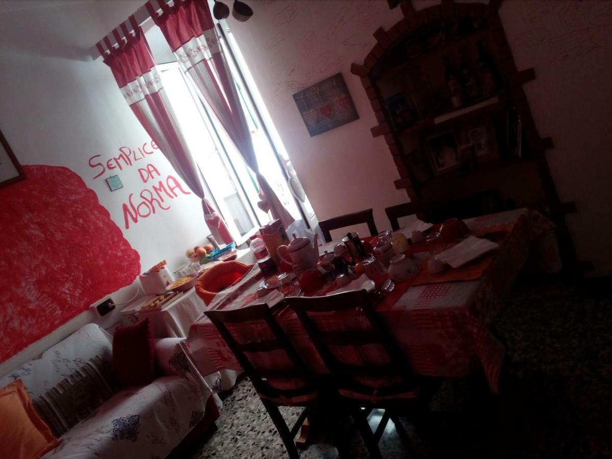 B&B Le Calegare Diano Castello Zewnętrze zdjęcie